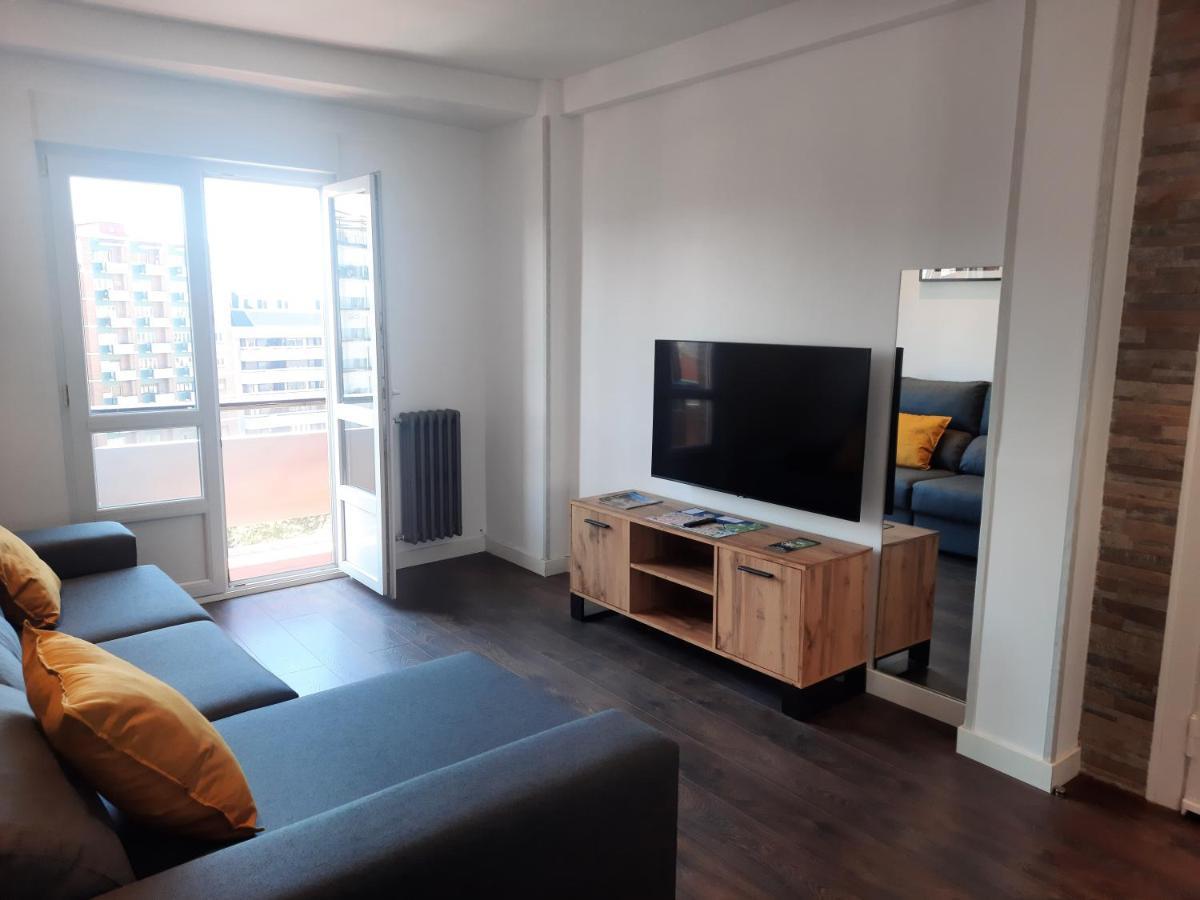 Apartamento Centro Gijon Con Wifi Gratis Y Parking Publico Proximo Incluido Gijón Exterior foto