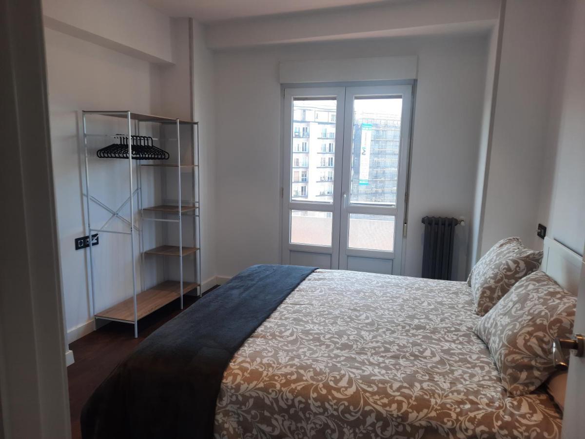 Apartamento Centro Gijon Con Wifi Gratis Y Parking Publico Proximo Incluido Gijón Exterior foto